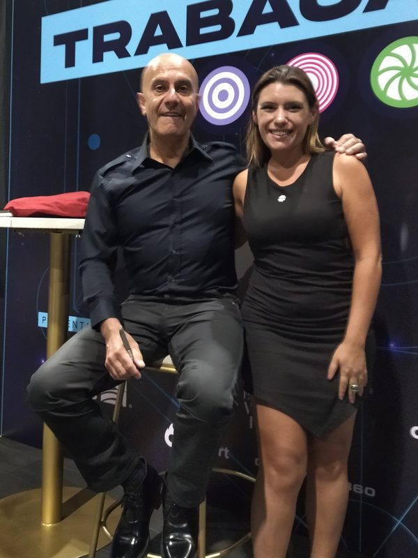 Leila Fittipaldi con Robin Sharma
